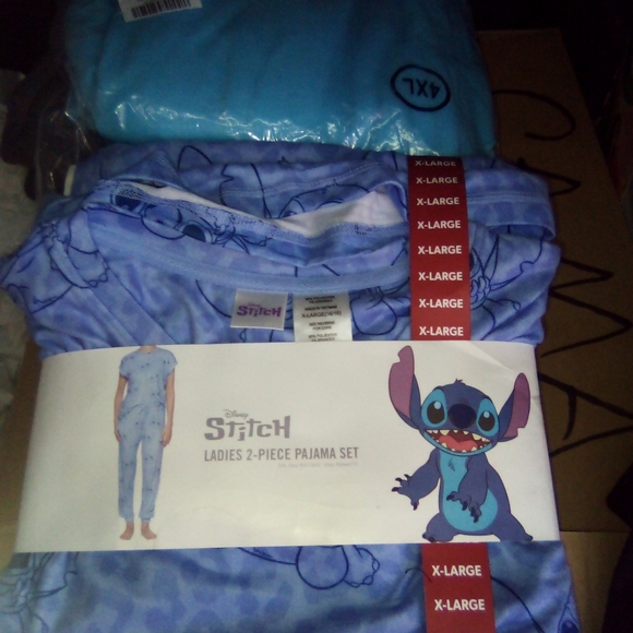 Stitch pajamas size extra large samclub - Picture 2 of 3